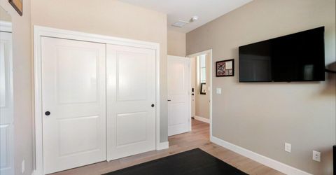 560 Riverbed Circle, Reno, NV 89521 Photo