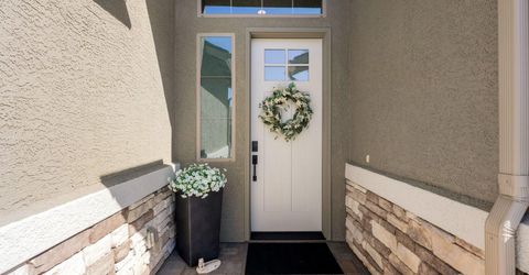 560 Riverbed Circle, Reno, NV 89521 Photo