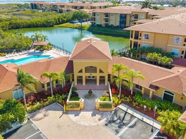 4323 BAYSIDE VILLAGE DRIVE, Unit 105, TAMPA, FL 33615