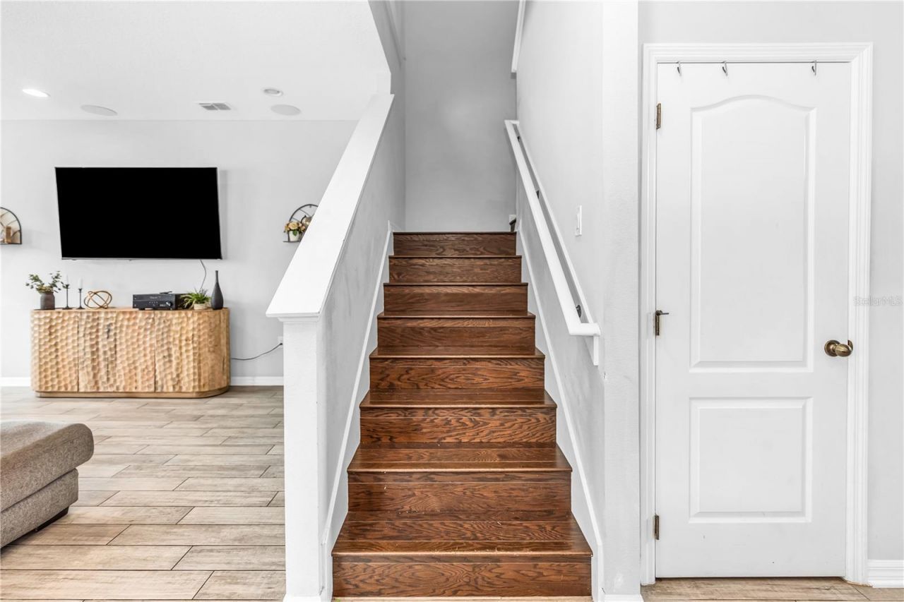 239 Lugano Way , Debary, FL 32713 Photo