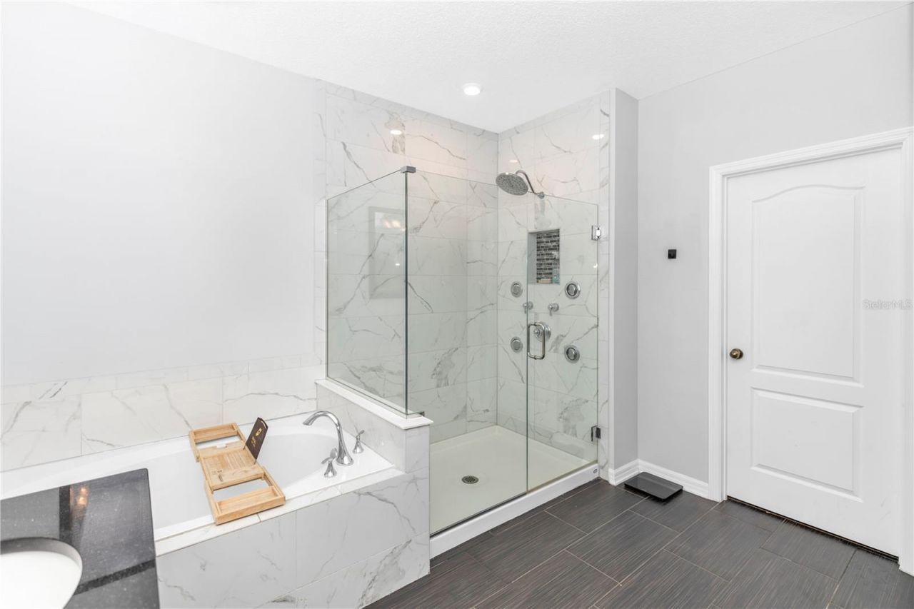 239 Lugano Way , Debary, FL 32713 Photo