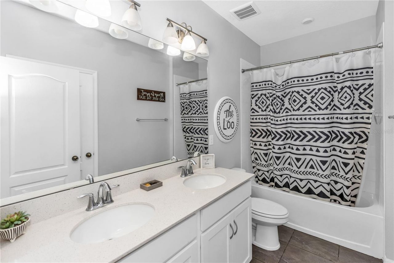 239 Lugano Way , Debary, FL 32713 Photo