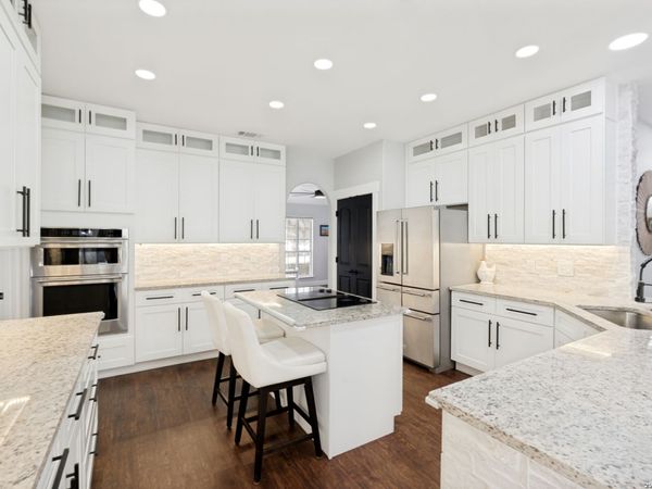 2817 Valencia Ln, Schertz, TX 78154