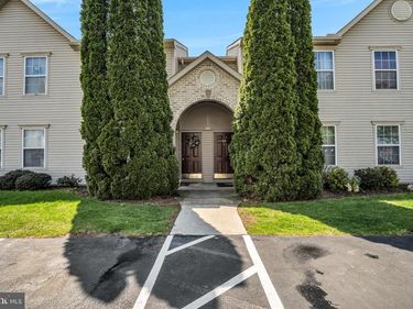 110 HIDDENWOOD DRIVE, HARRISBURG, PA 17110