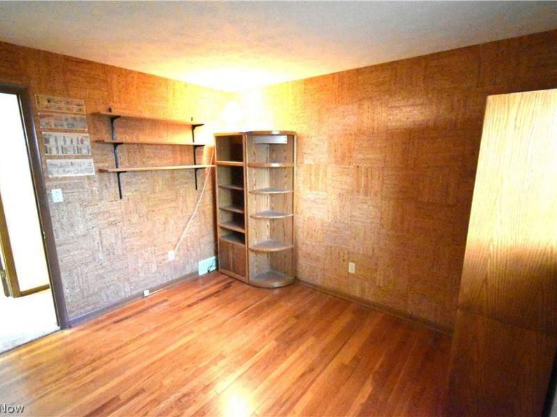 24354 S Oxford Oval, North Olmsted, OH 44070 Photo 13