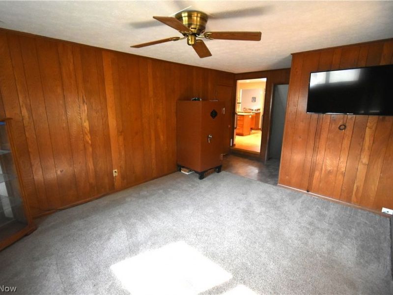 24354 S Oxford Oval, North Olmsted, OH 44070 Photo 18