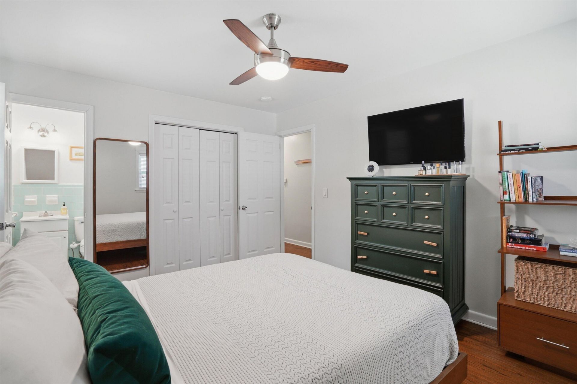1239 Fort Drive Photo 14