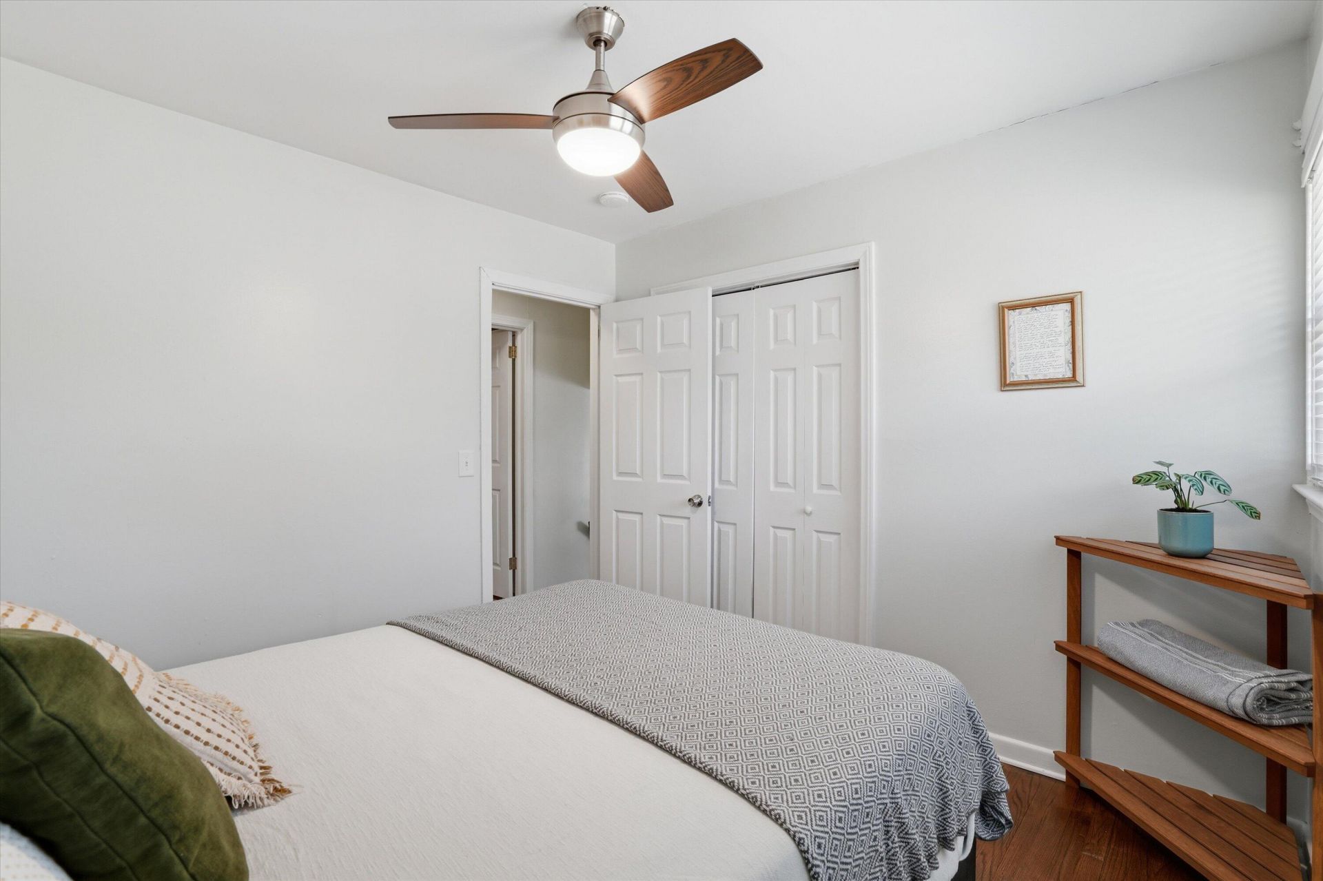 1239 Fort Drive Photo 18