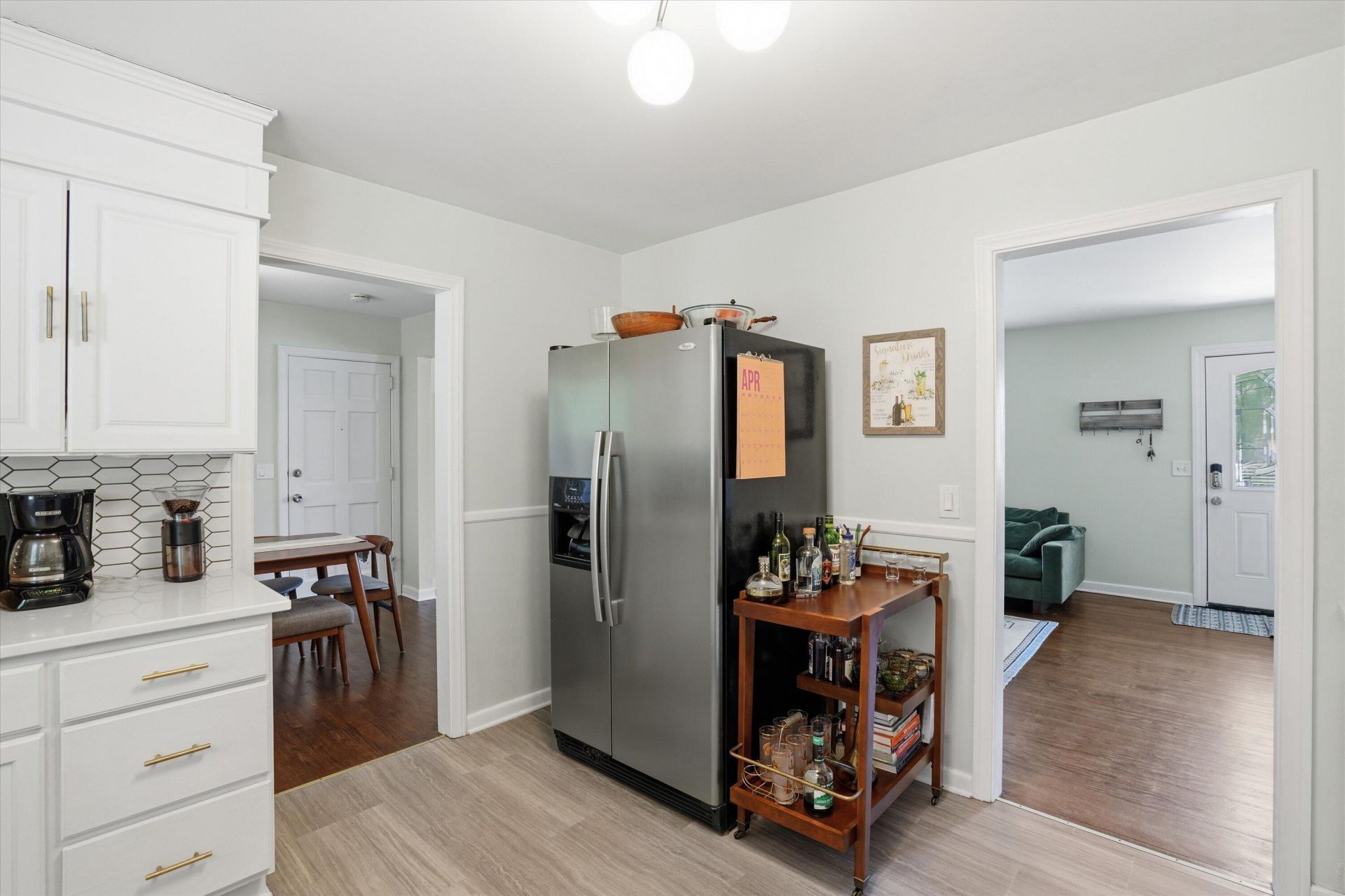 1239 Fort Drive Photo 9
