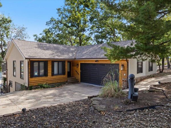1125 Anemone Road , Lake Ozark, MO 65049