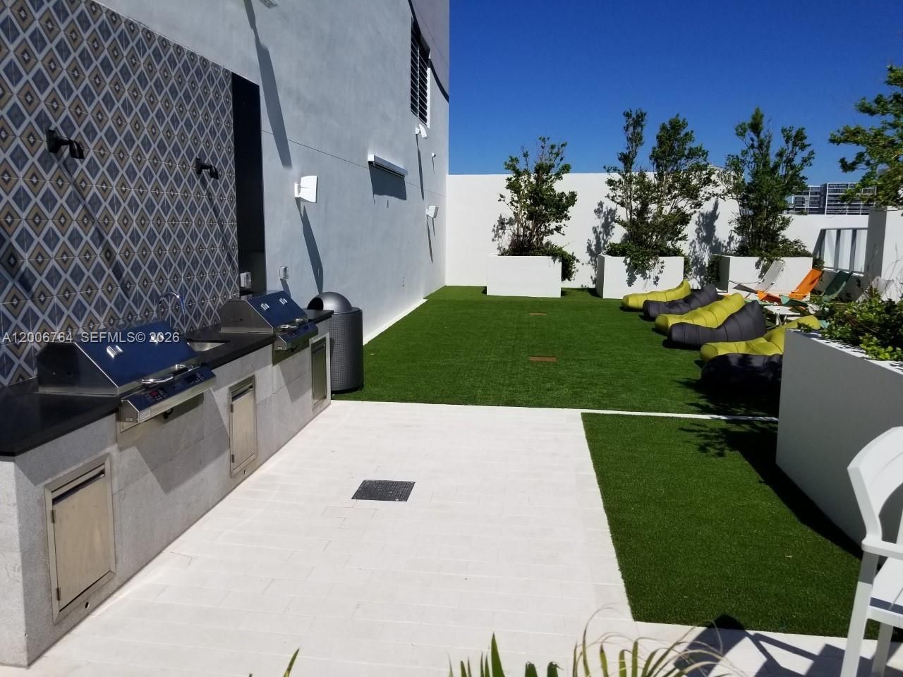 1010 Brickell Ave, Unit 3205, Miami, FL 33131 Photo