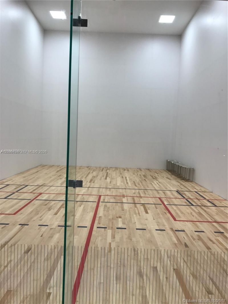 1010 Brickell Ave, Unit 3205, Miami, FL 33131 Photo