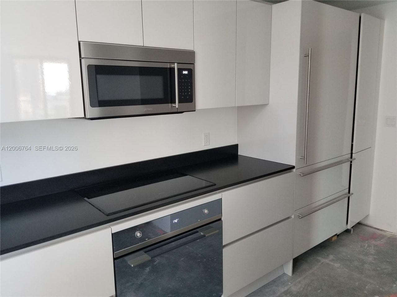 1010 Brickell Ave, Unit 3205, Miami, FL 33131 Photo