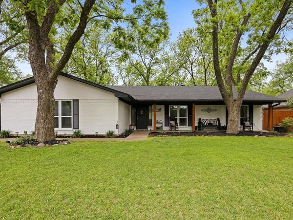 8513 Ravenswood Road, Granbury, TX 76049