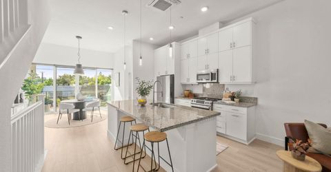 1712 20th St, Sacramento, CA 95811 Photo