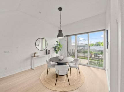1712 20th St, Sacramento, CA 95811 Photo