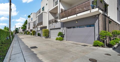 1712 20th St, Sacramento, CA 95811 Photo