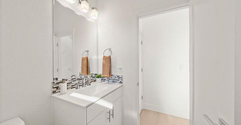 1712 20th St, Sacramento, CA 95811 Photo