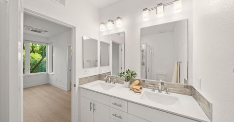 1712 20th St, Sacramento, CA 95811 Photo