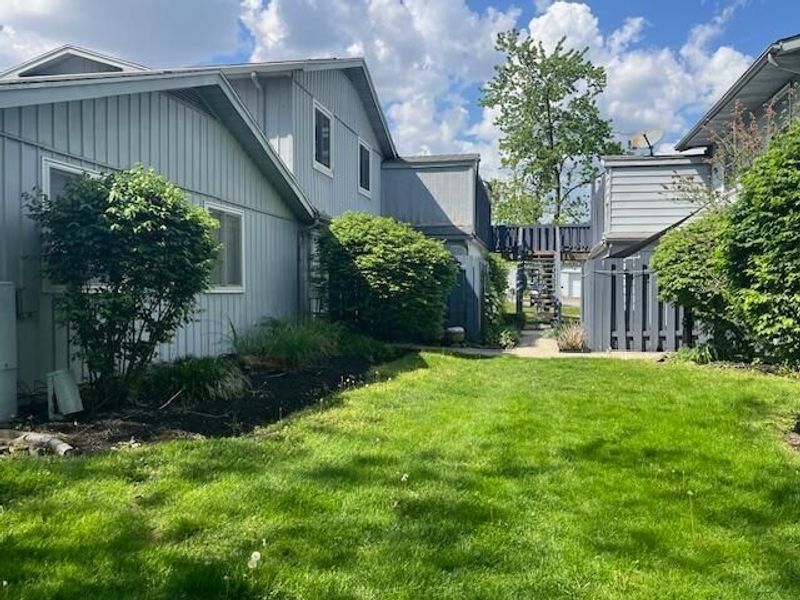 707 Cherry Hollow Road, Unit C, Columbus, OH 43228 Photo 16