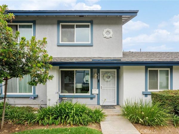 4734 Rey, Unit 117, Huntington Beach, CA 92649