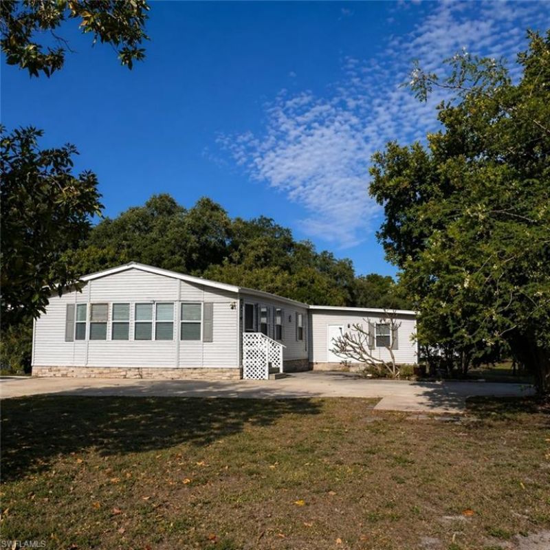 2520 Brownell Ct, North Fort Myers, FL 33917 Photo
