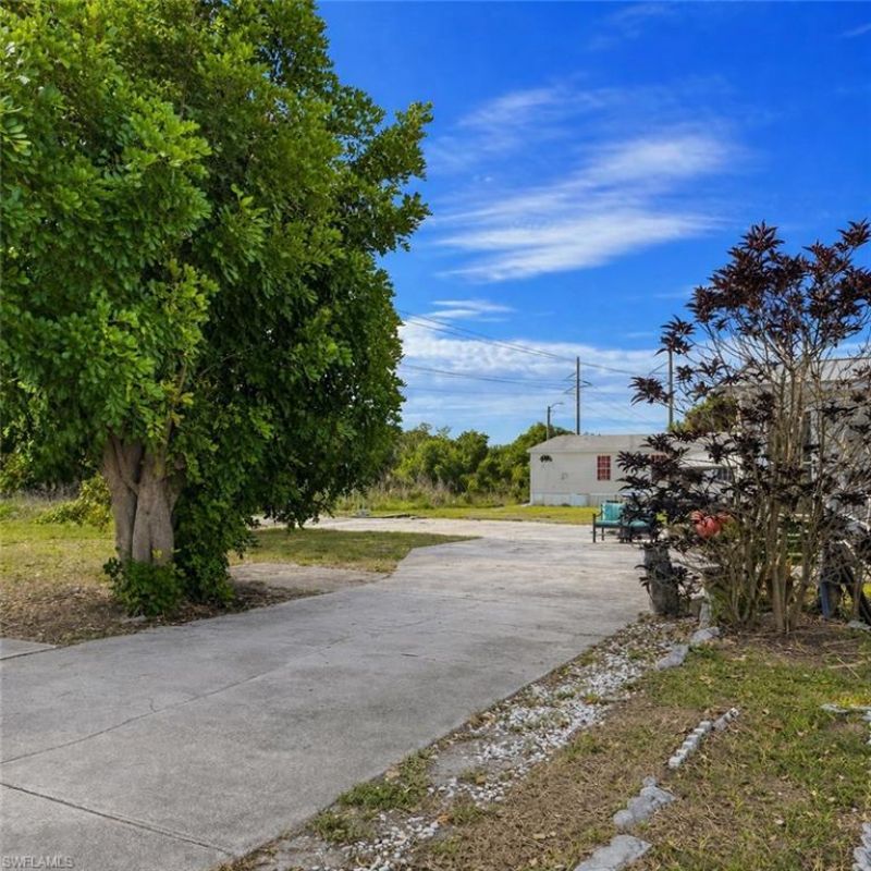 2520 Brownell Ct, North Fort Myers, FL 33917 Photo