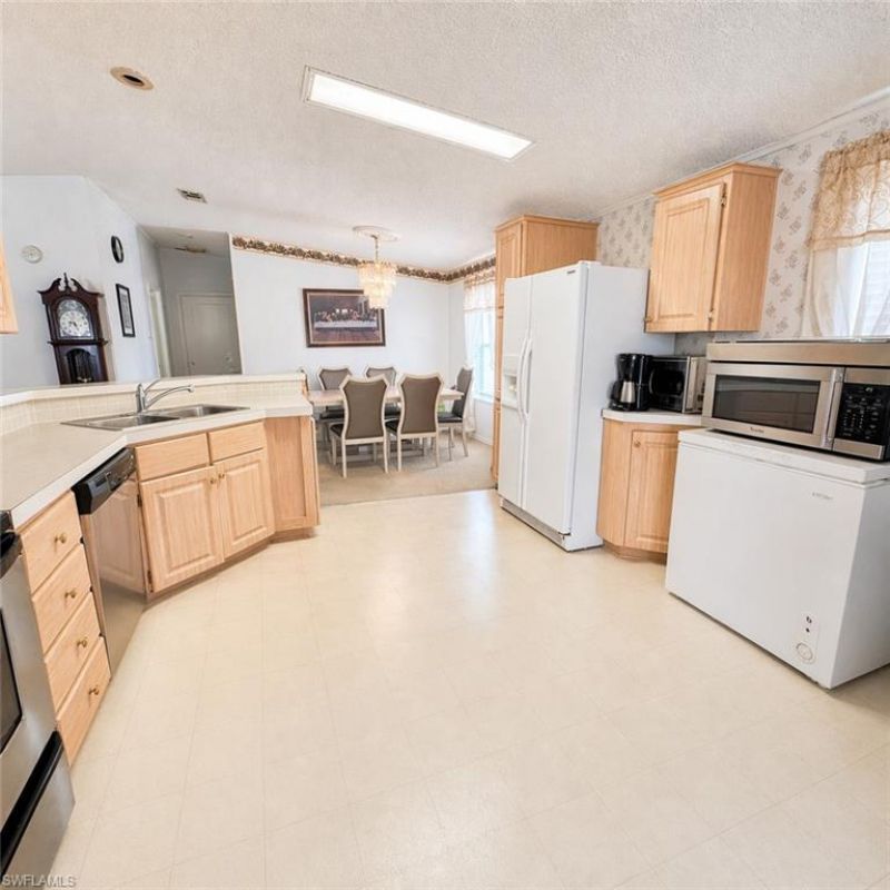 2520 Brownell Ct, North Fort Myers, FL 33917 Photo