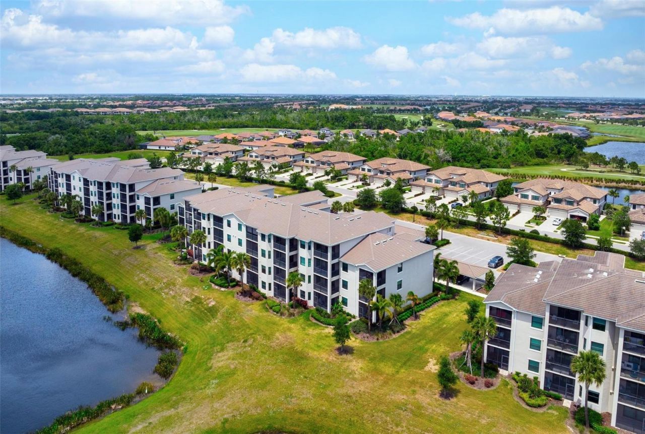 17704 Gawthrop Drive , Unit 205, Bradenton, FL 34211 Photo