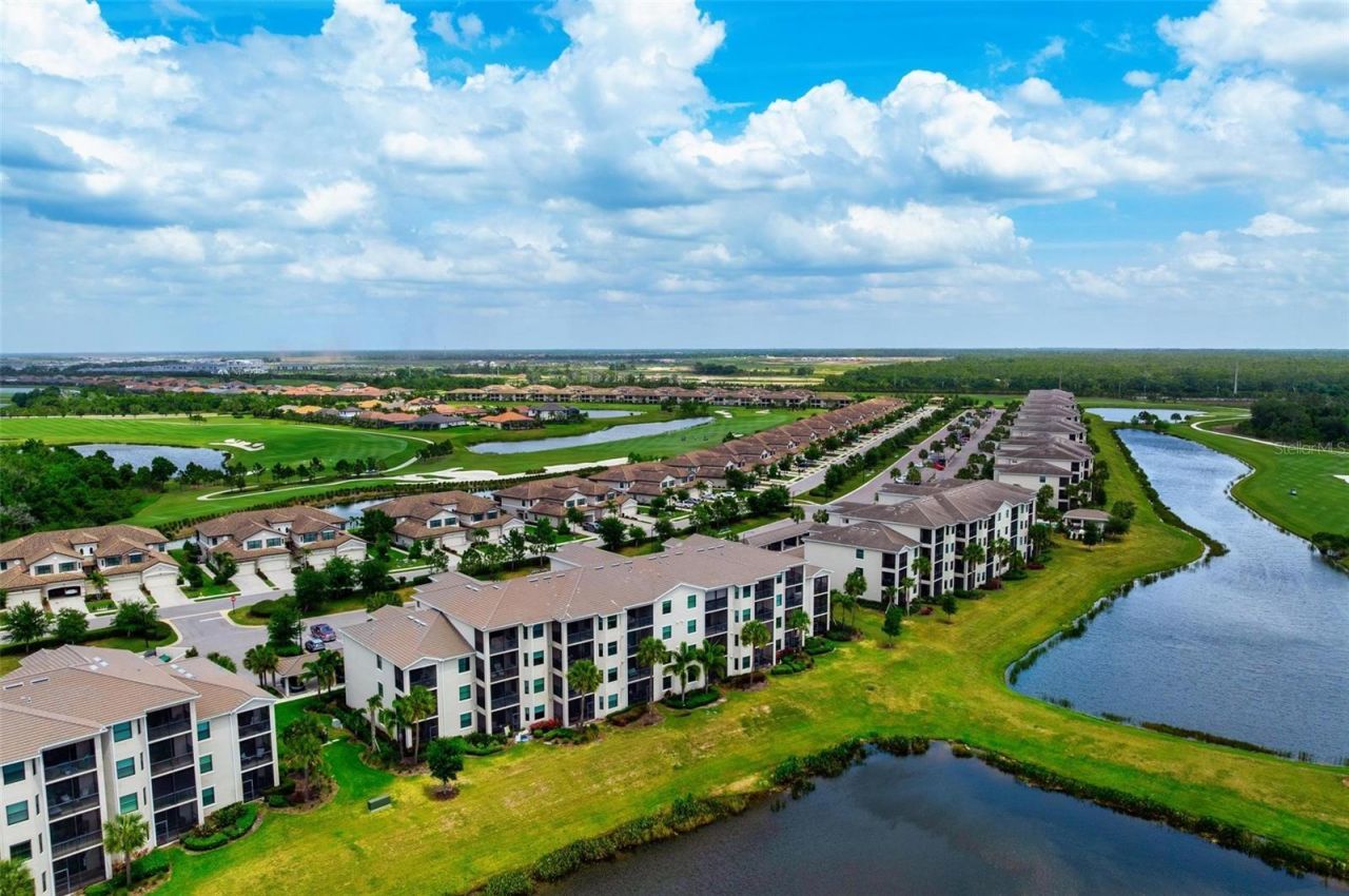17704 Gawthrop Drive , Unit 205, Bradenton, FL 34211 Photo