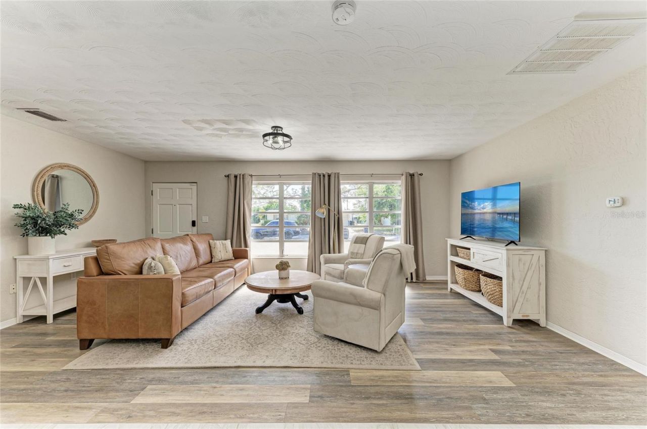 120 60th Street W, Bradenton, FL 34209 Photo