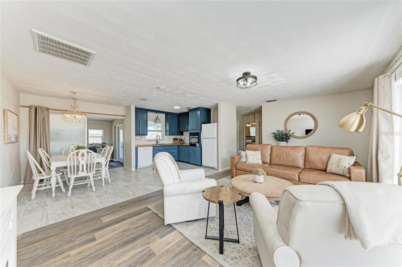 120 60th Street W, Bradenton, FL 34209 Photo