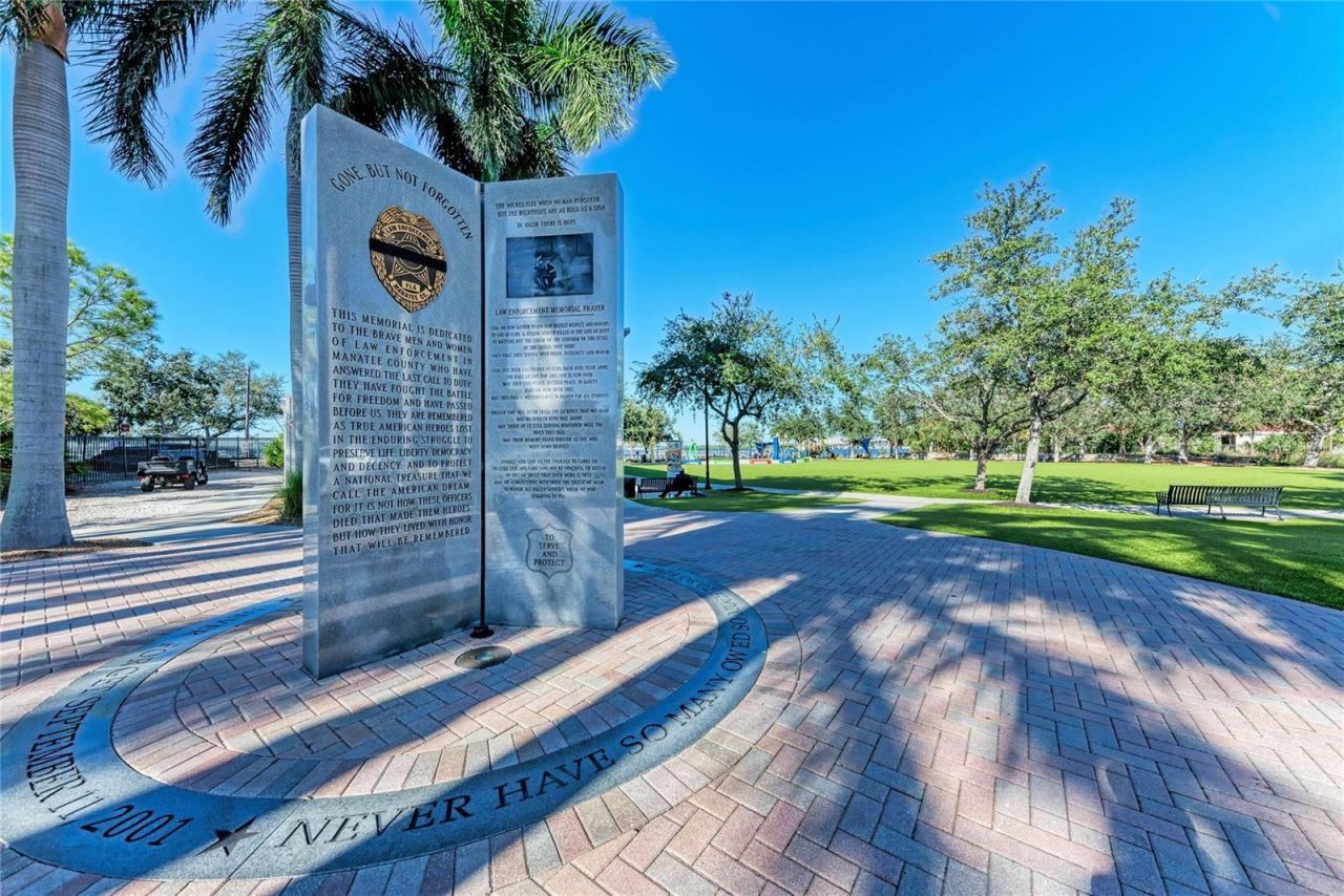 120 60th Street W, Bradenton, FL 34209 Photo