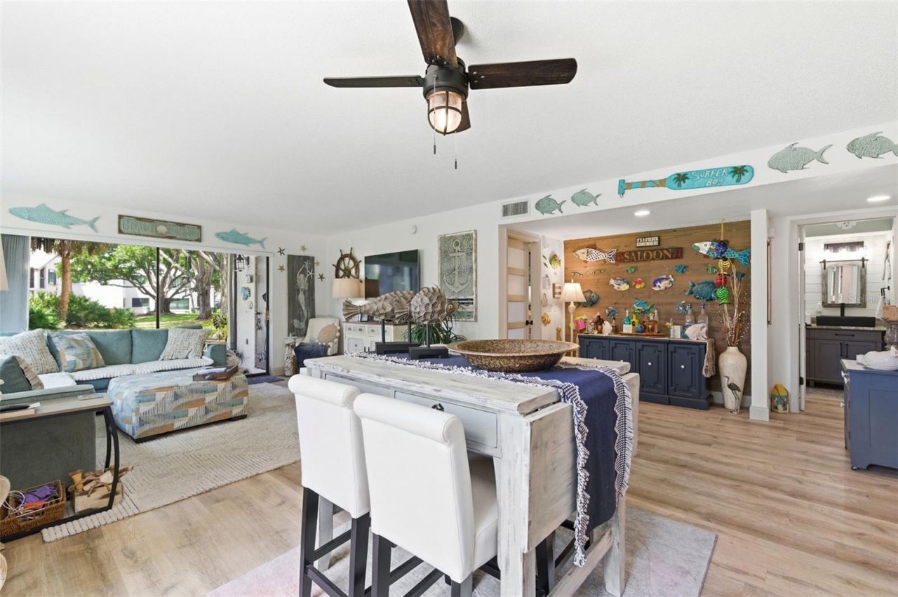 700 Starkey Road, Unit 1414, Largo, FL 33771 Photo