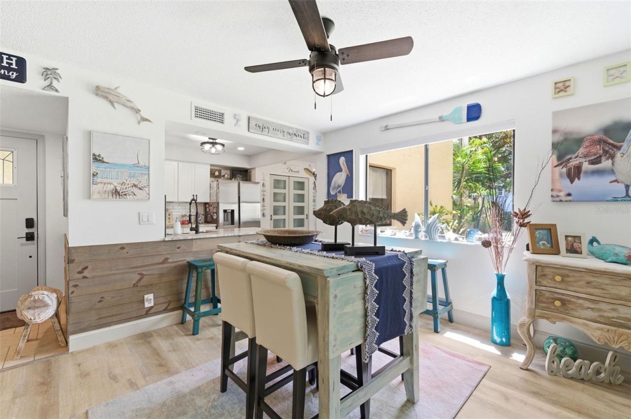 700 Starkey Road, Unit 1414, Largo, FL 33771 Photo