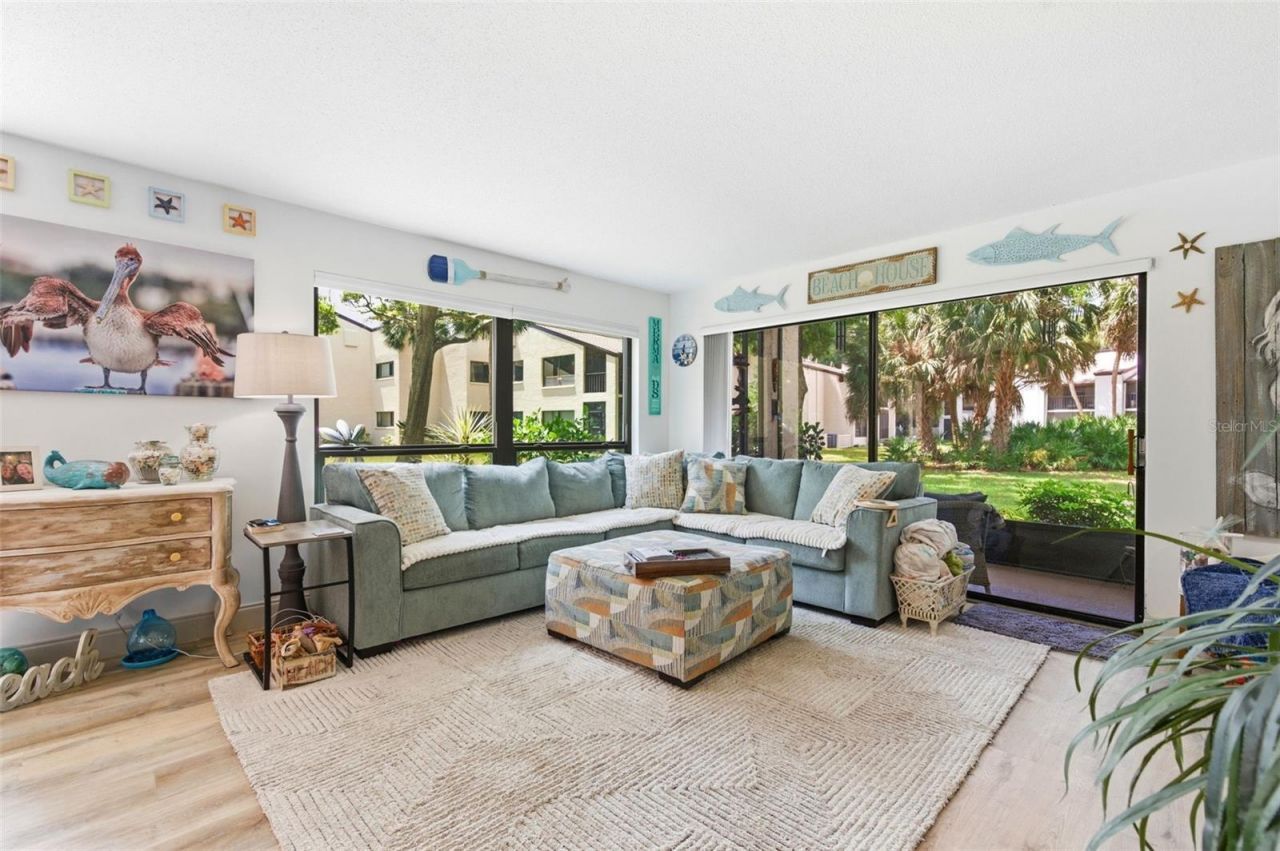 700 Starkey Road, Unit 1414, Largo, FL 33771 Photo