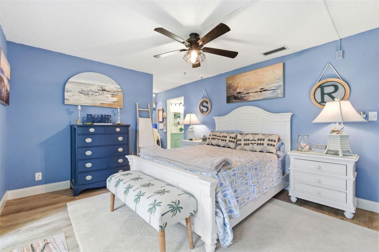 700 Starkey Road, Unit 1414, Largo, FL 33771 Photo