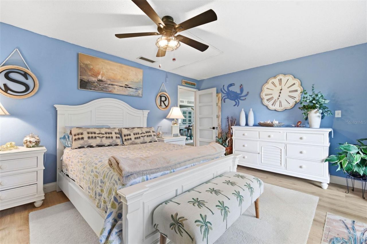 700 Starkey Road, Unit 1414, Largo, FL 33771 Photo