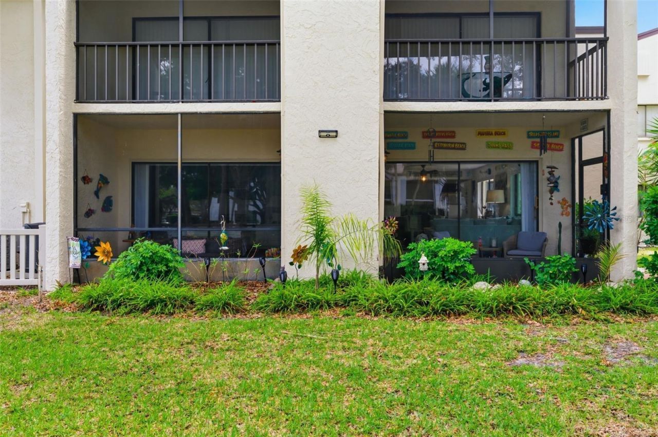 700 Starkey Road, Unit 1414, Largo, FL 33771 Photo
