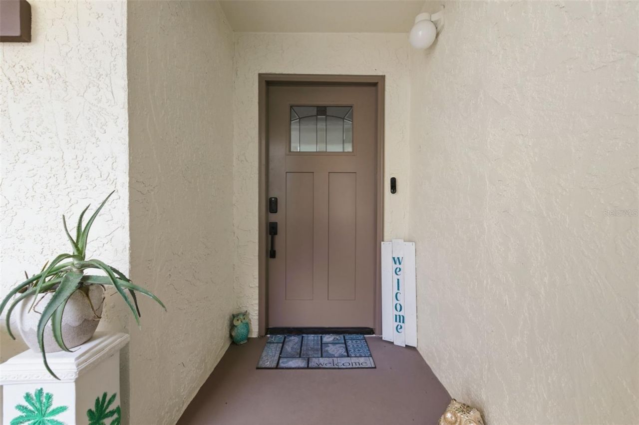 700 Starkey Road, Unit 1414, Largo, FL 33771 Photo