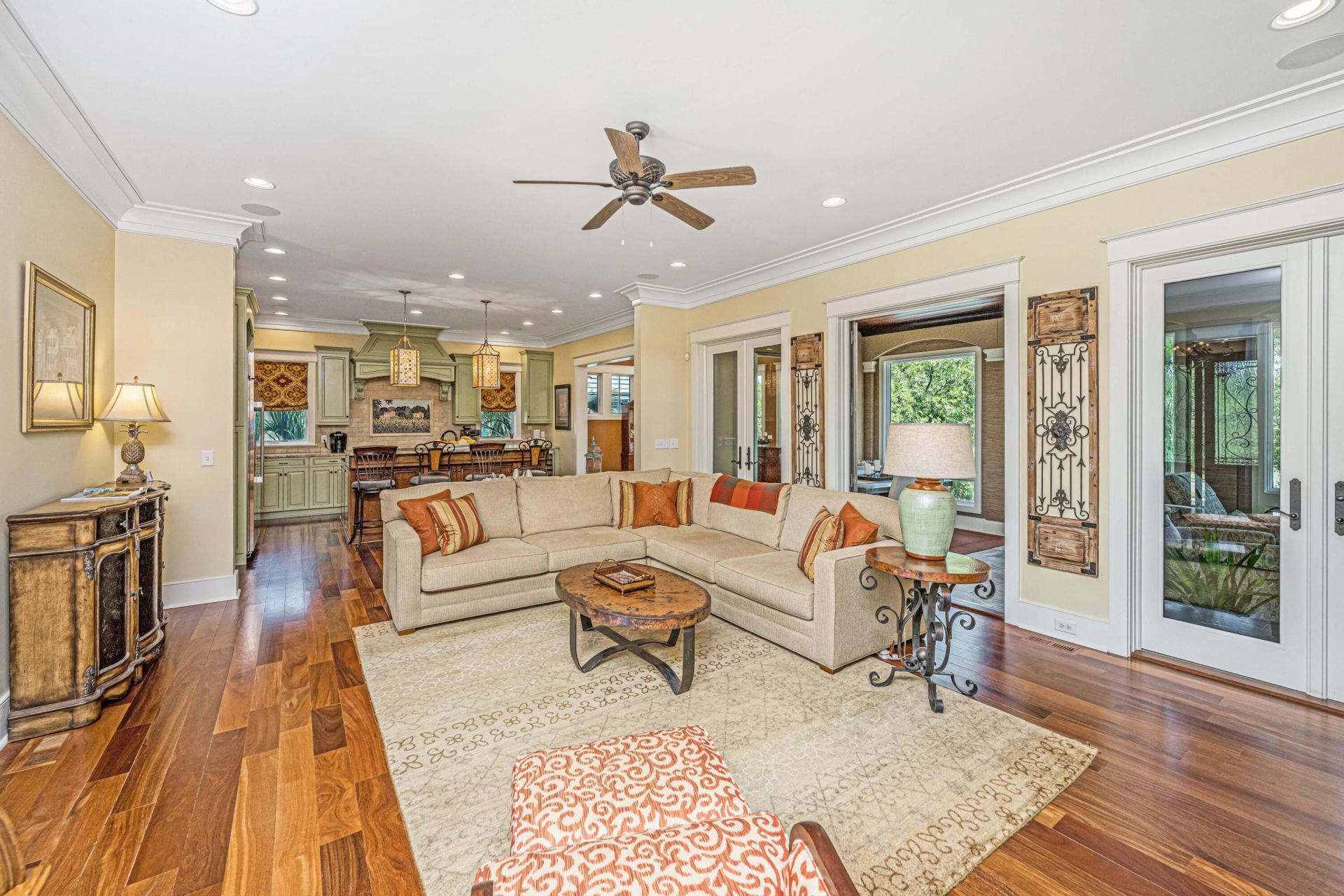 1937 N Creek Drive Photo 38