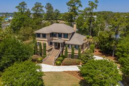 1937 N Creek Drive photo 4