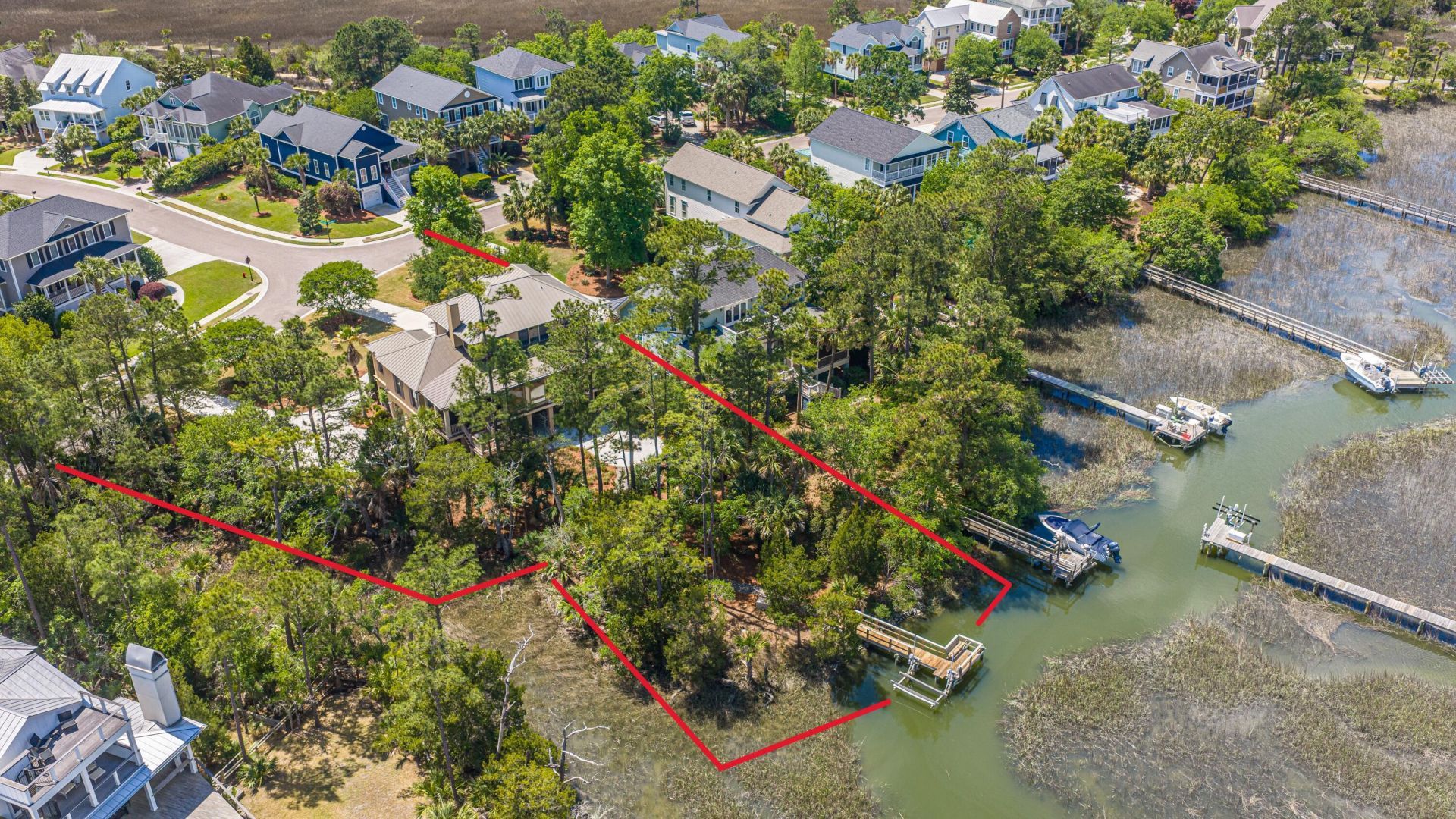 1937 N Creek Drive Photo 6