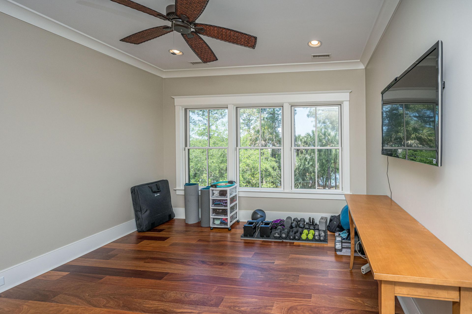 1937 N Creek Drive Photo 69