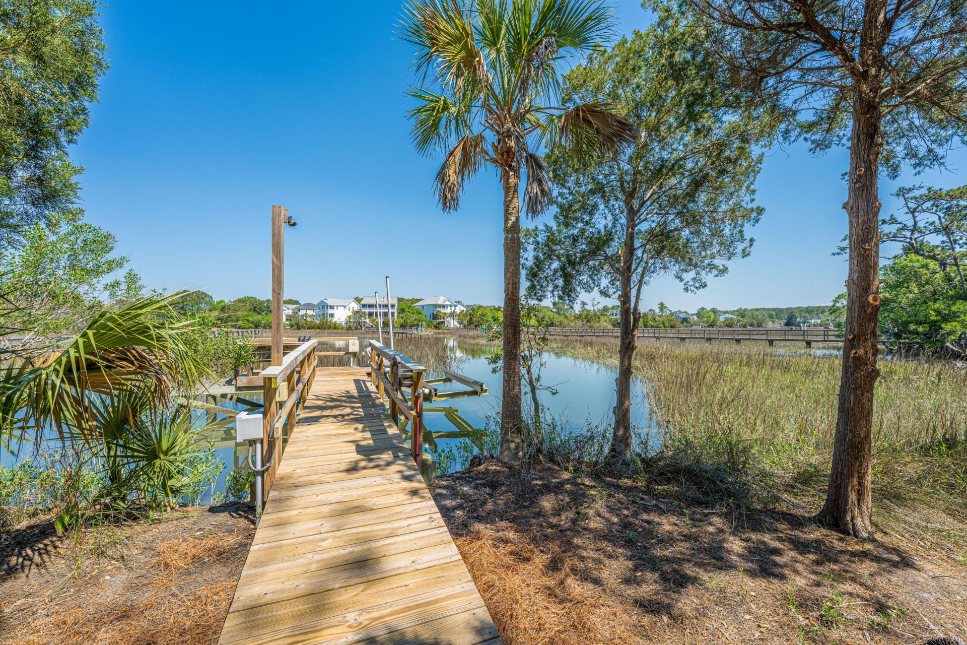 1937 N Creek Drive Photo 87