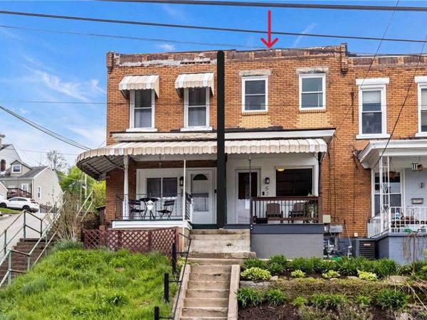 5276 Holmes St, Pittsburgh, PA 15201