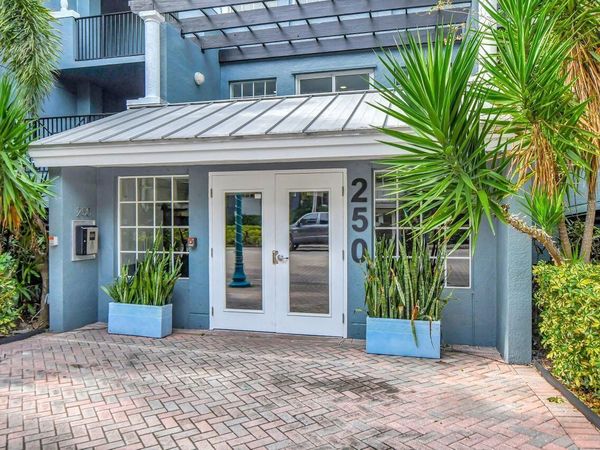250 NE 3rd Avenue, Unit 1408, Delray Beach, FL 33444