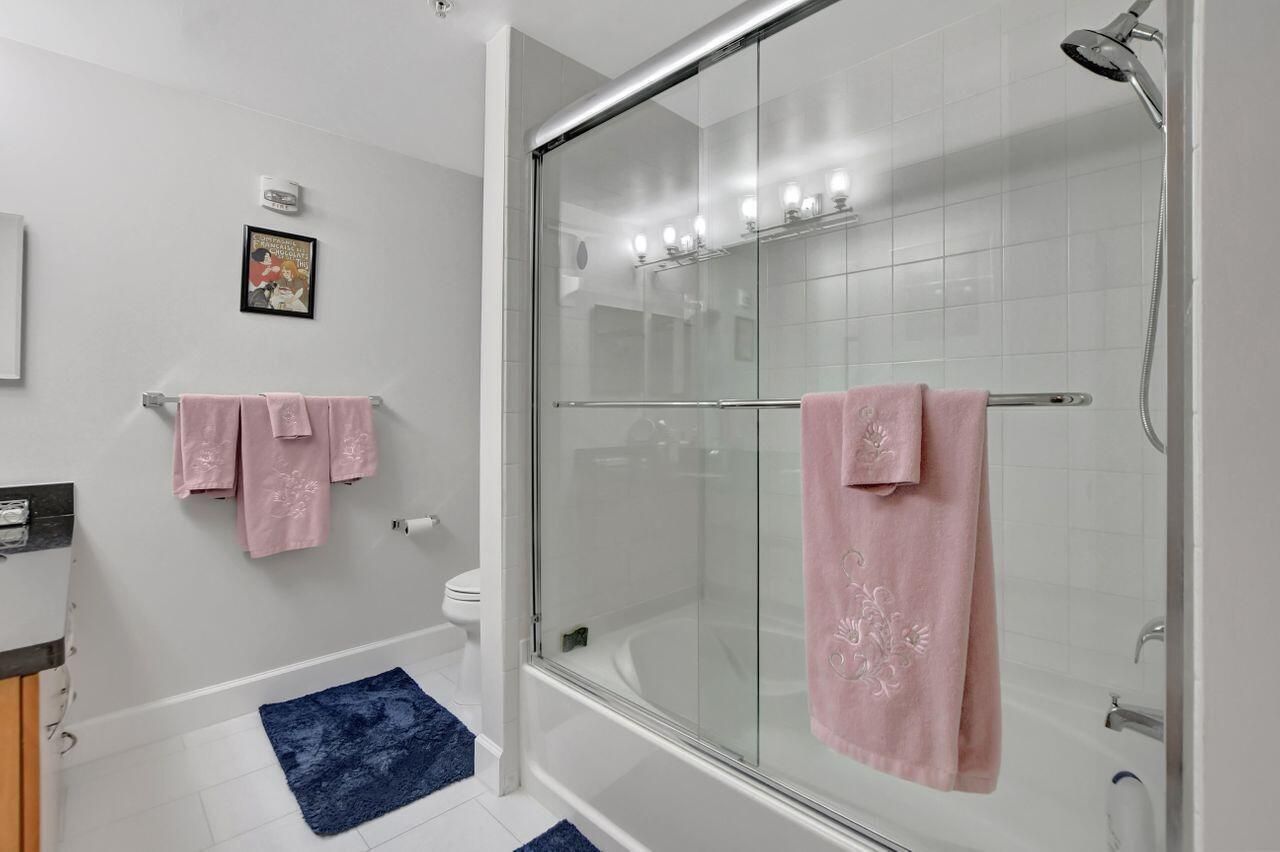 250 NE 3rd Avenue, Unit 1408, Delray Beach, FL 33444 Photo