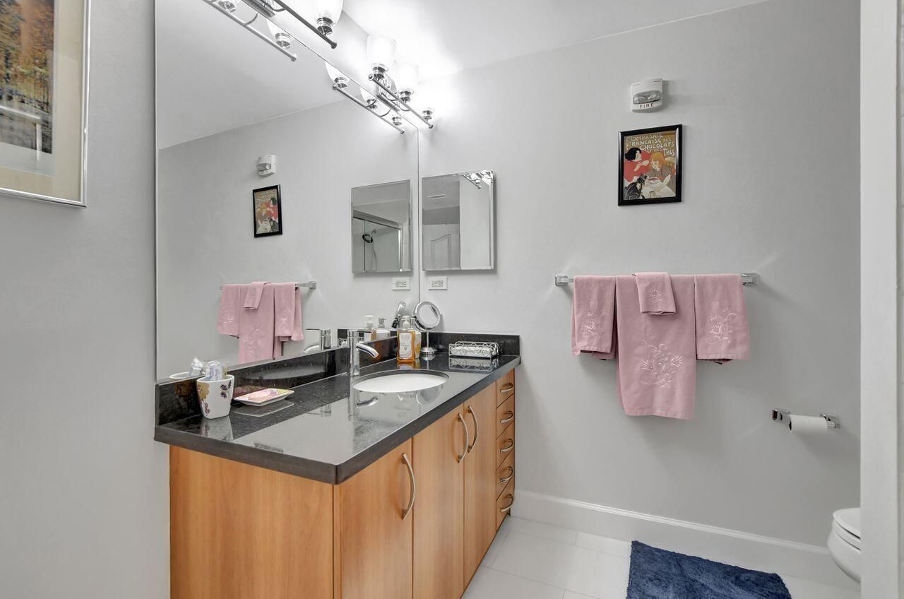 250 NE 3rd Avenue, Unit 1408, Delray Beach, FL 33444 Photo