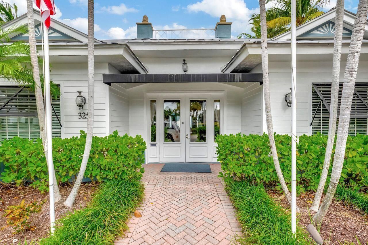 250 NE 3rd Avenue, Unit 1408, Delray Beach, FL 33444 Photo